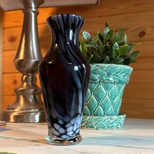 Elegant Black and White Glass Vase